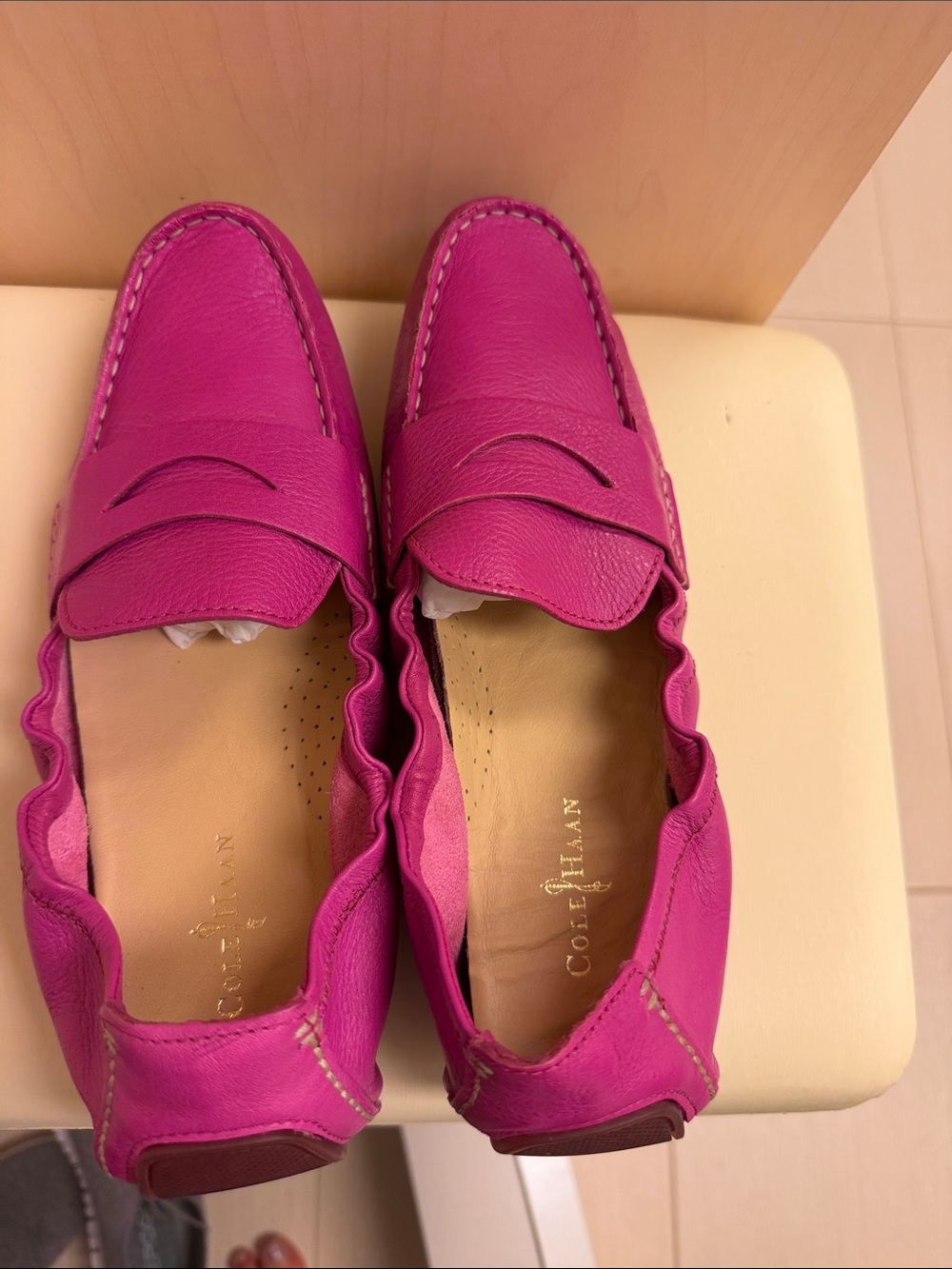 New Cole Haan Fuchsia Leather Penny Driving Moccasins Sz 8.5